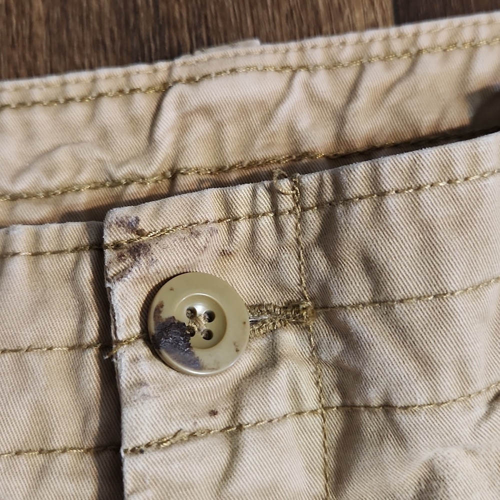 Men's Tan Cargo Shorts - Picture 6 of 9